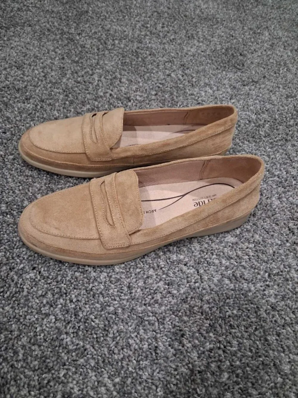 LifeStride Malta Loafers – Tan Suede – Size 9